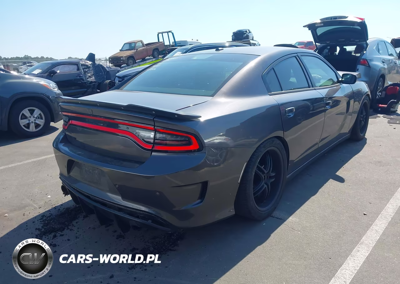 2018 Dodge Charger Sxt Rwd VIN:2C3CDXBG1JH289699 - 4