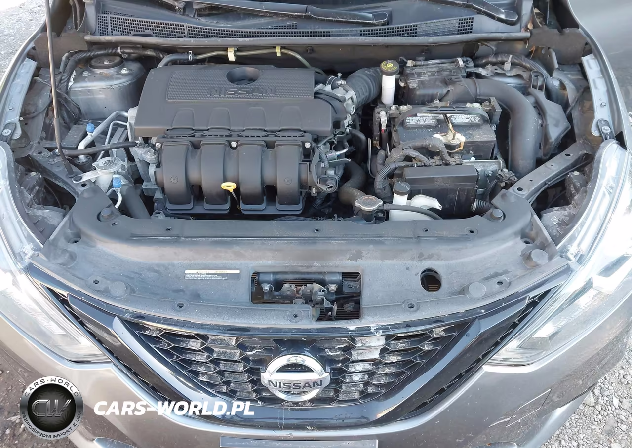 2018 Nissan Sentra Sr VIN:3N1AB7AP5JY255417 - 10