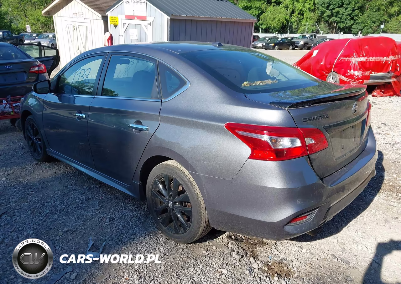 2018 Nissan Sentra Sr VIN:3N1AB7AP5JY255417 - 3