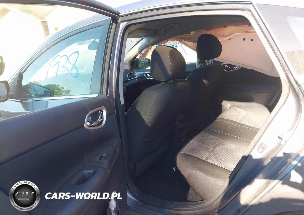 2018 Nissan Sentra Sr VIN:3N1AB7AP5JY255417 - 8