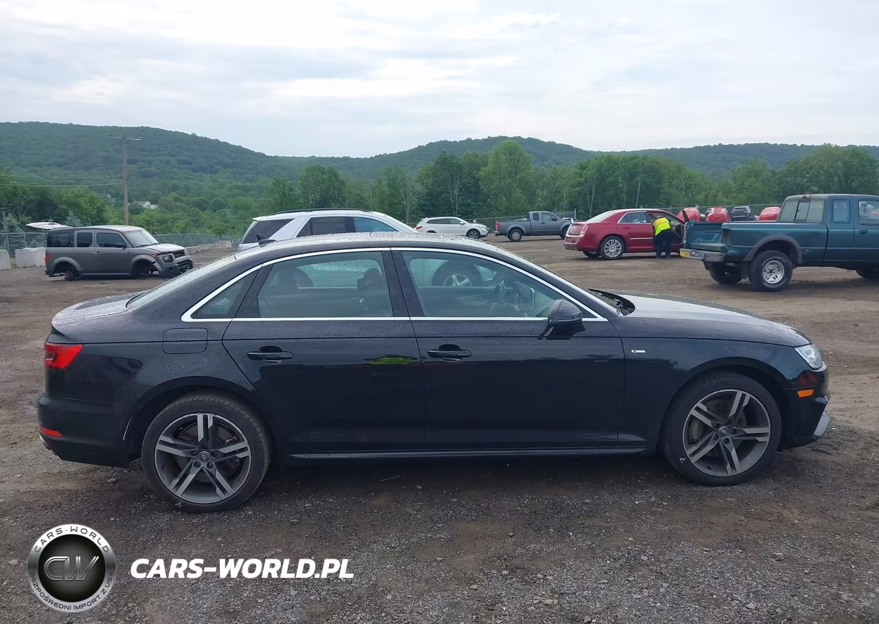 2017 Audi A4 2.0T Premium VIN:WAUENAF40HN045653 - 13