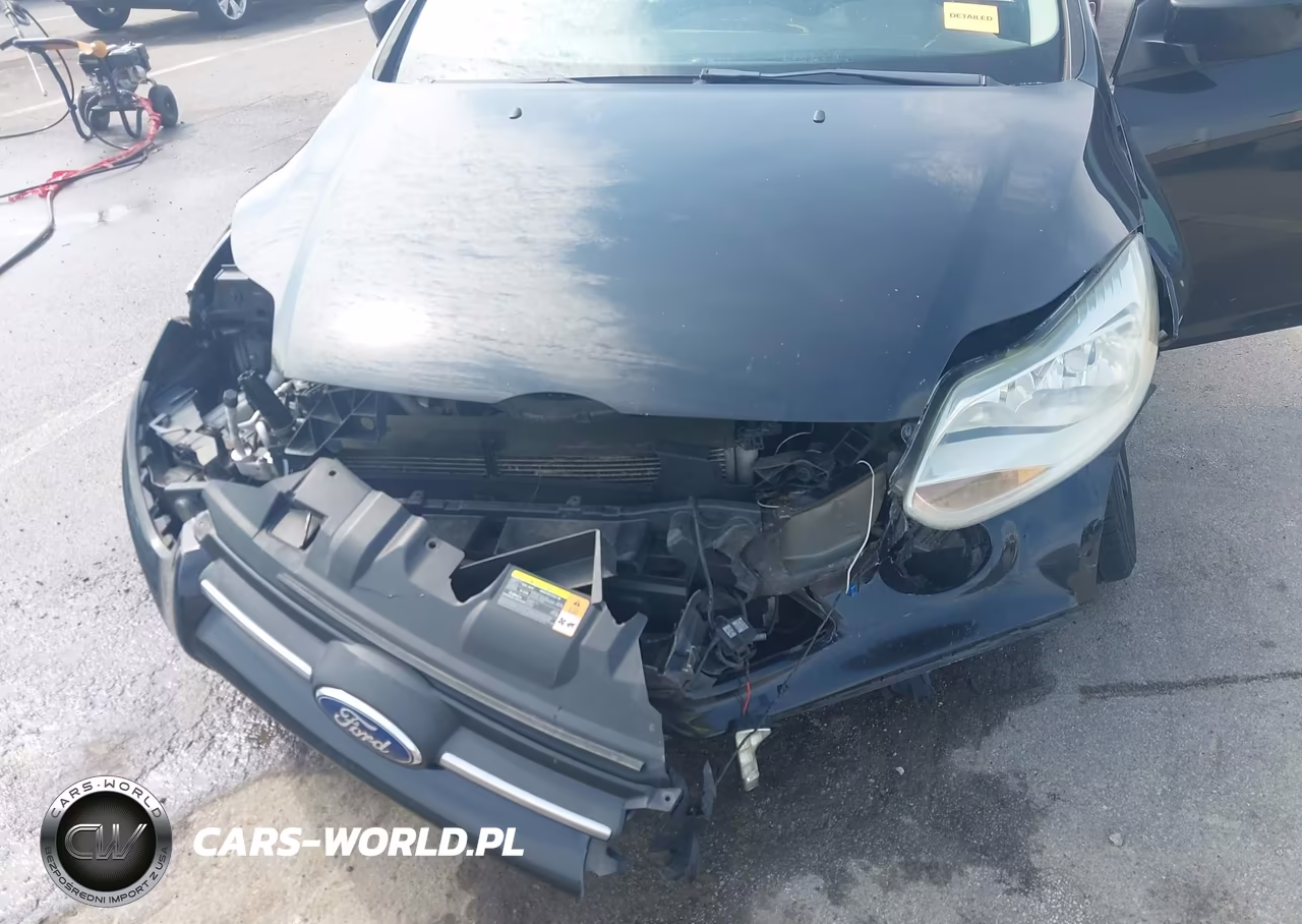 2012 Ford Focus Se VIN:1FAHP3F2XCL163238 - 6