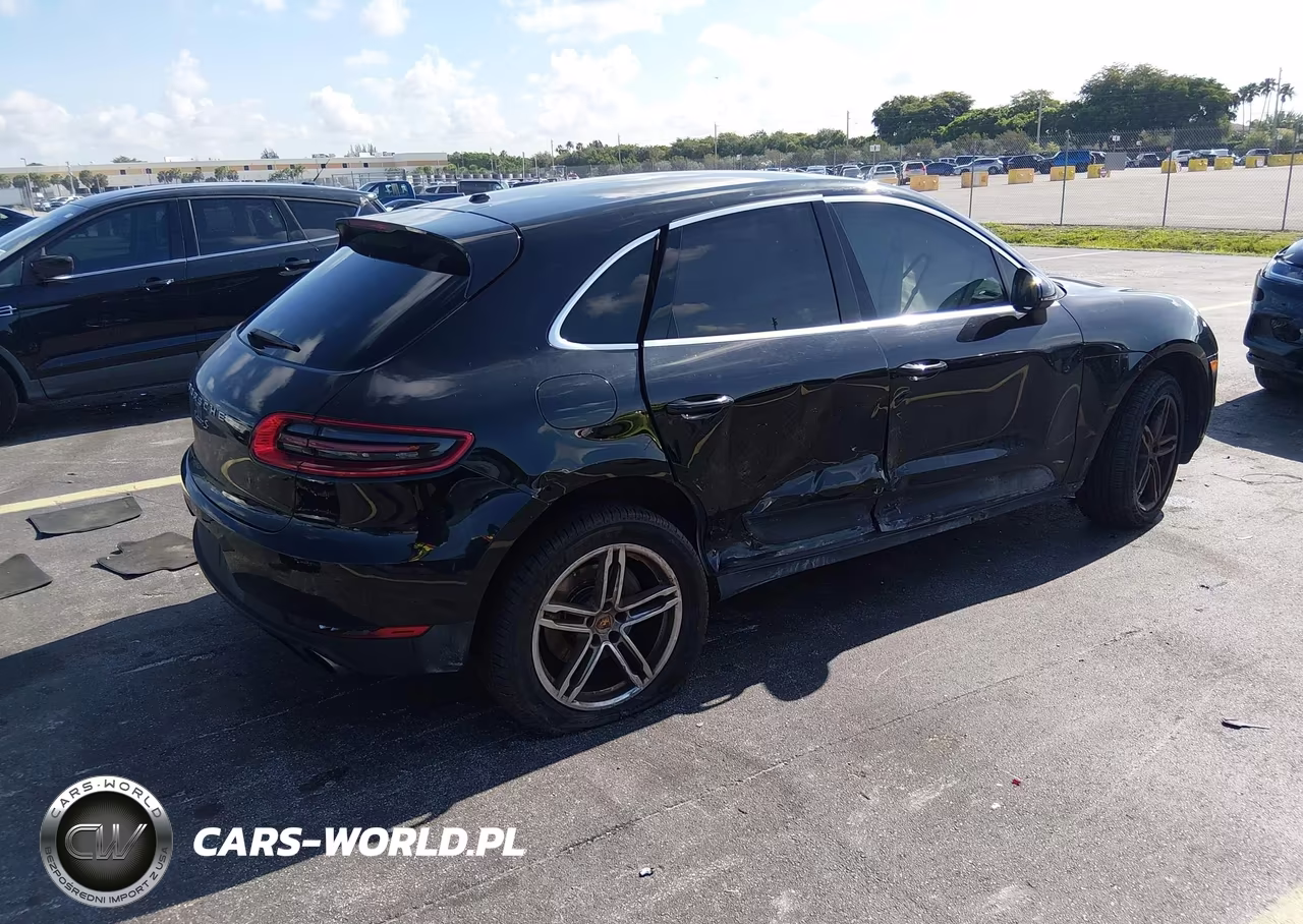 2016 Porsche Macan S VIN:WP1AB2A56GLB58371 - 4