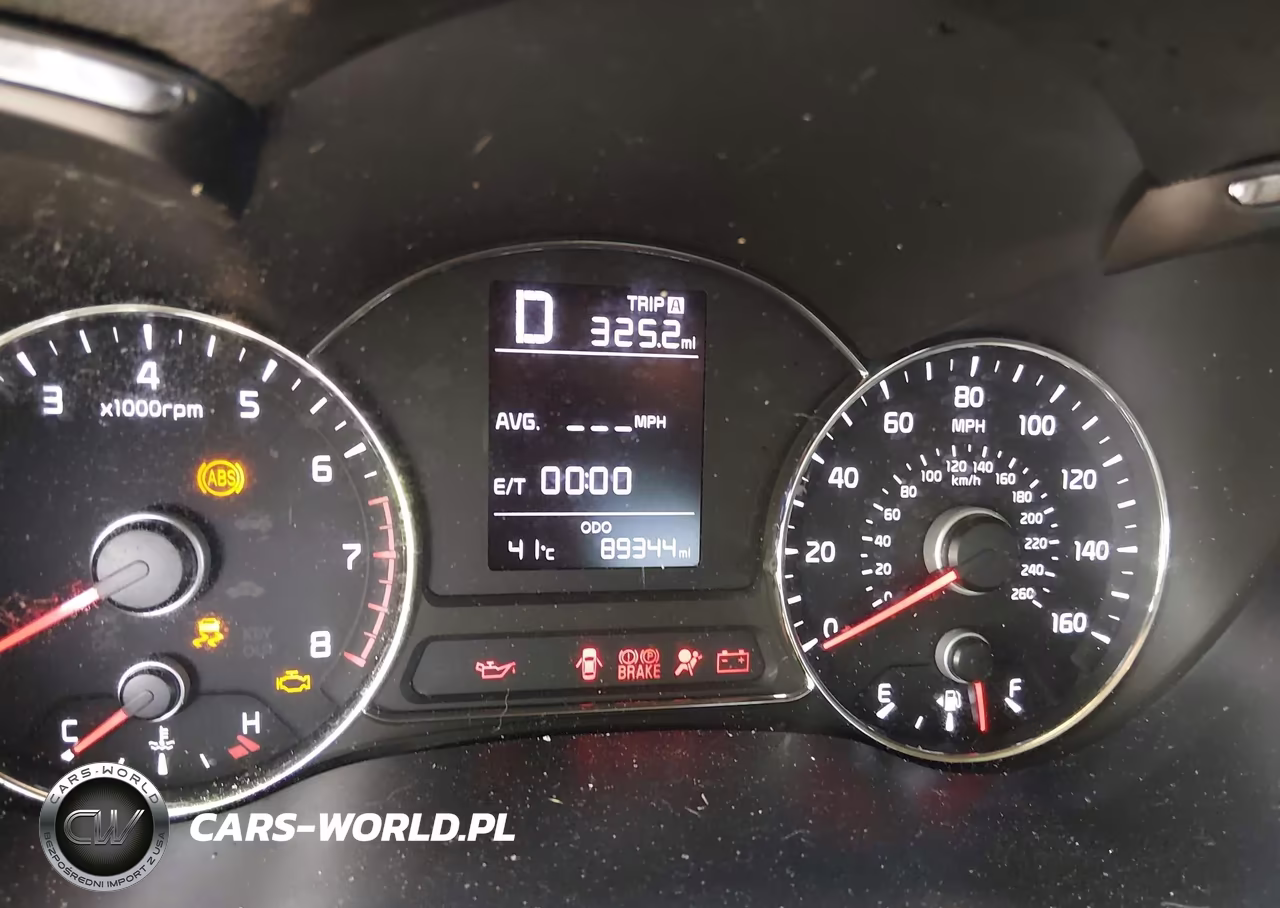 2018 Kia Forte Lx VIN:3KPFK4A75JE235493 - 7