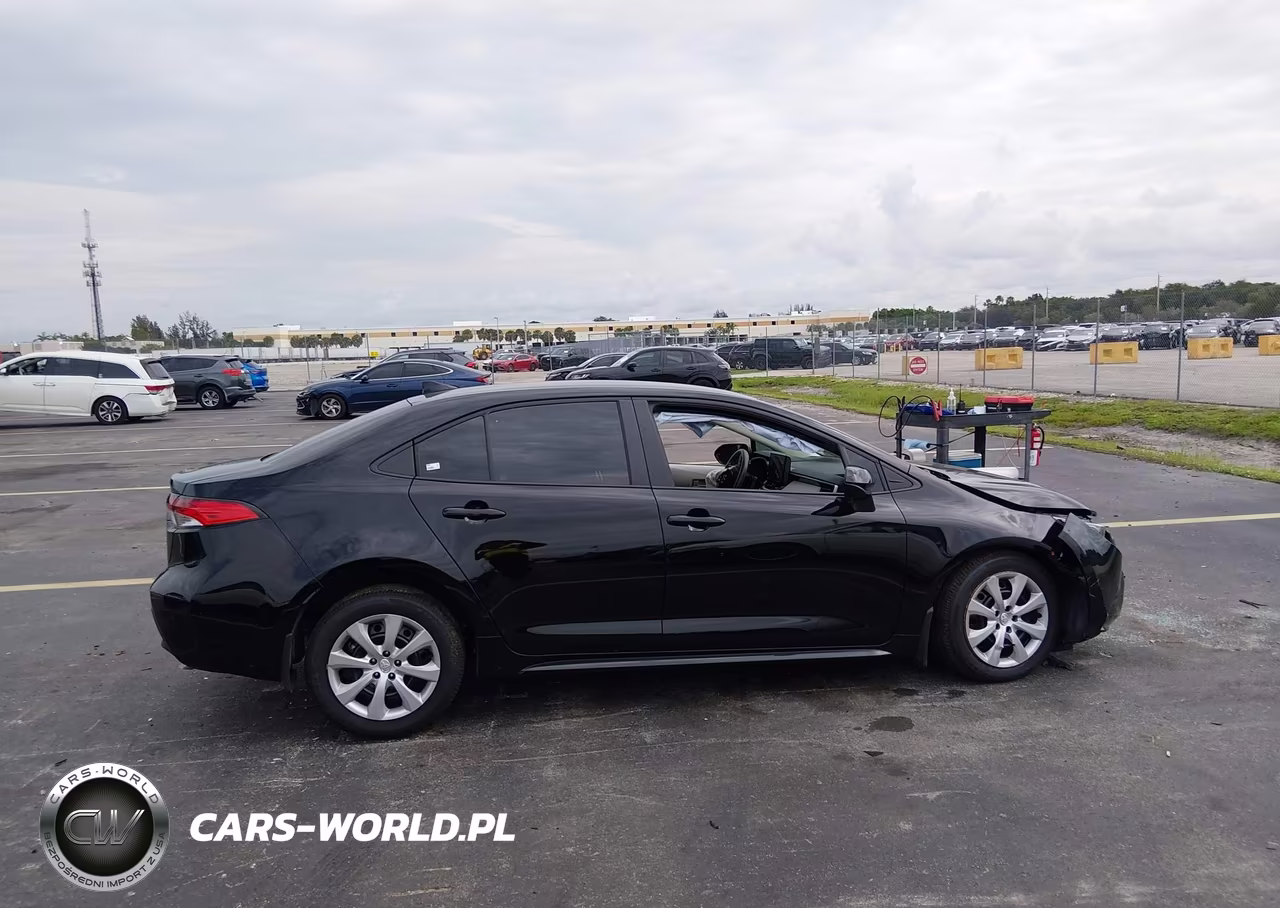 2026 Toyota Corolla Le VIN:5YFB4MDE4TP392131 - 13