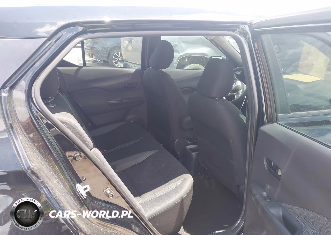 2020 Nissan Kicks S VIN:3N1CP5BVXLL542098 - 8