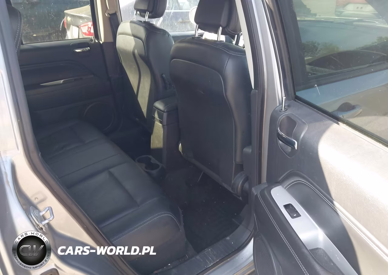 2017 Jeep Compass High Altitude Fwd VIN:1C4NJCEA5HD130401 - 8