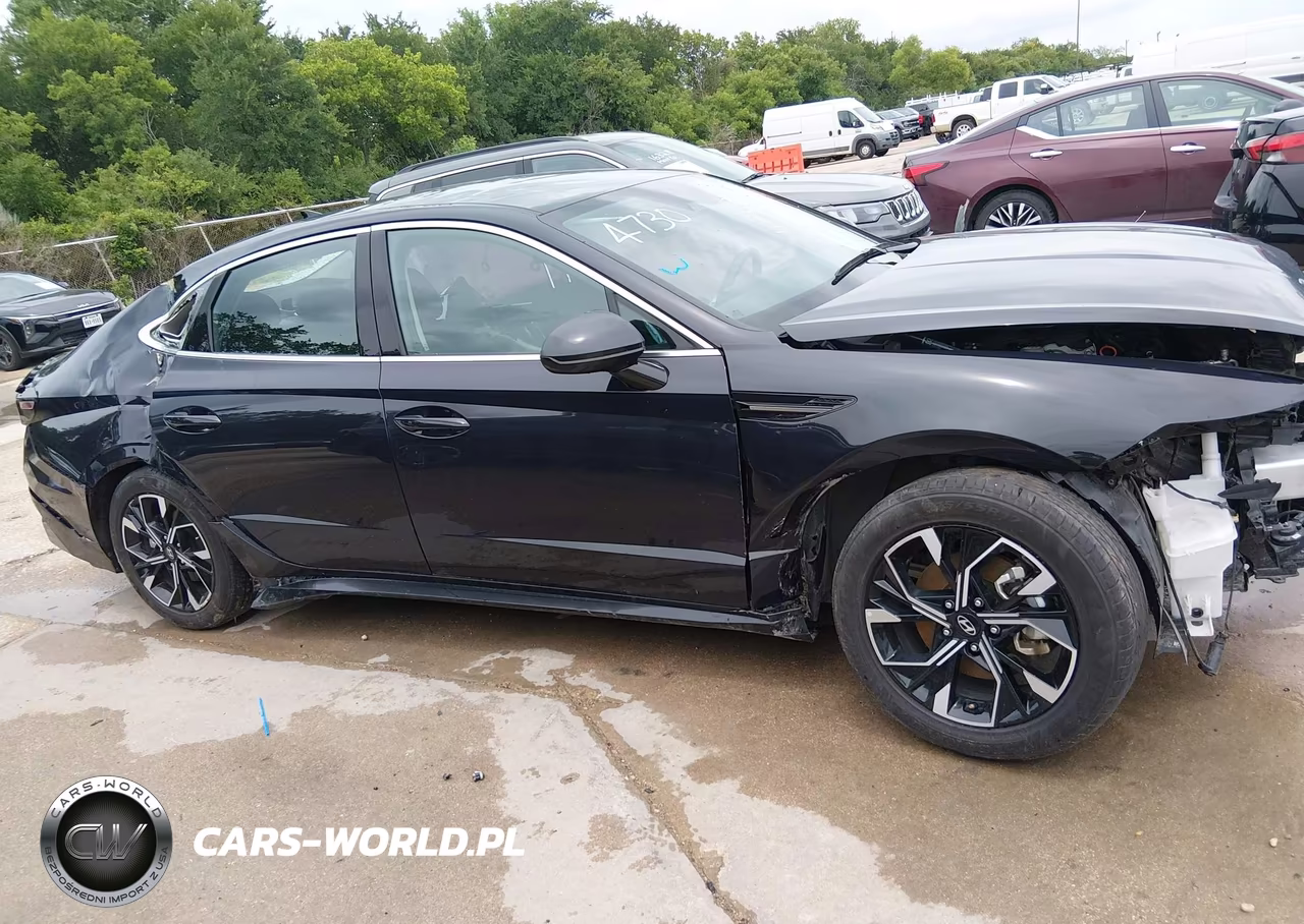2025 Hyundai Sonata Sel VIN:KMHL64JAXSA454730 - 12