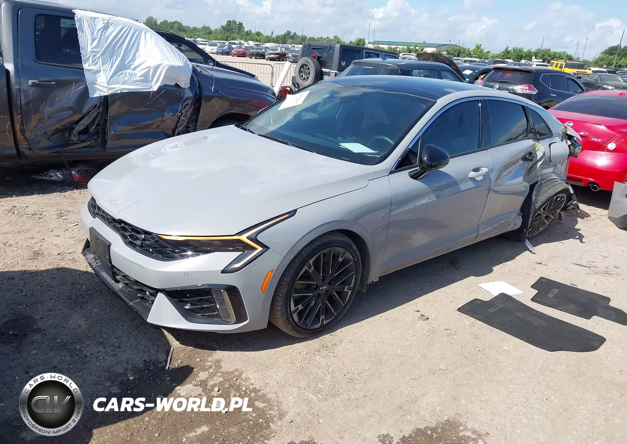 2026 Kia K5 Gt VIN:KNAG44J89T5463743 - 2