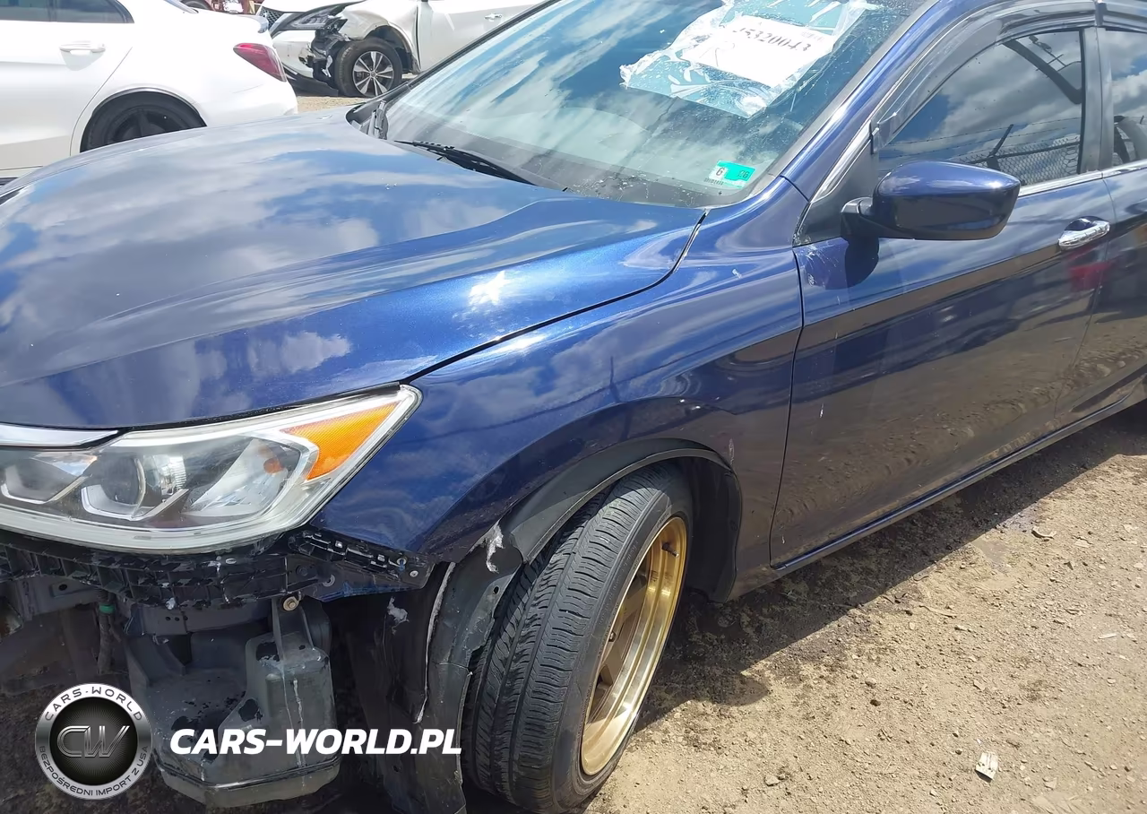 2017 Honda Accord Lx VIN:1HGCR2F31HA246756 - 18