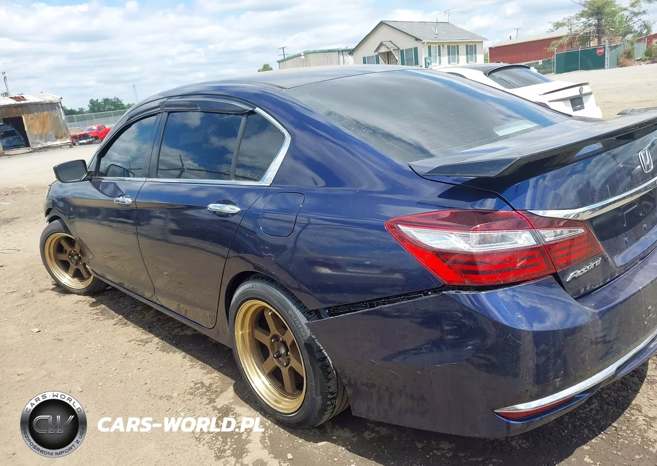 2017 Honda Accord Lx VIN:1HGCR2F31HA246756 - 3