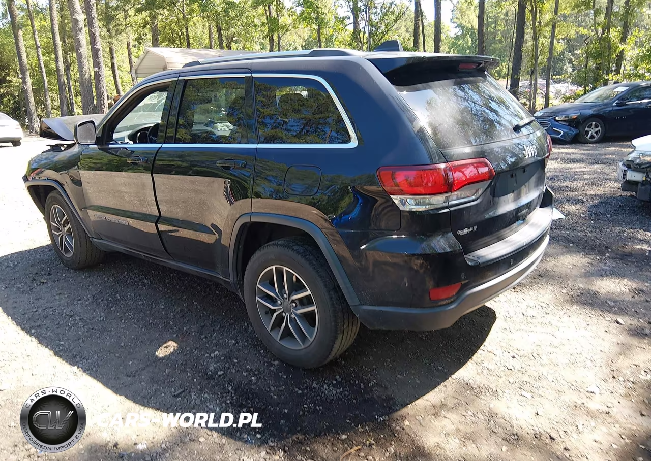 2020 Jeep Grand Cherokee Laredo E 4X2 VIN:1C4RJEAG8LC265037 - 3