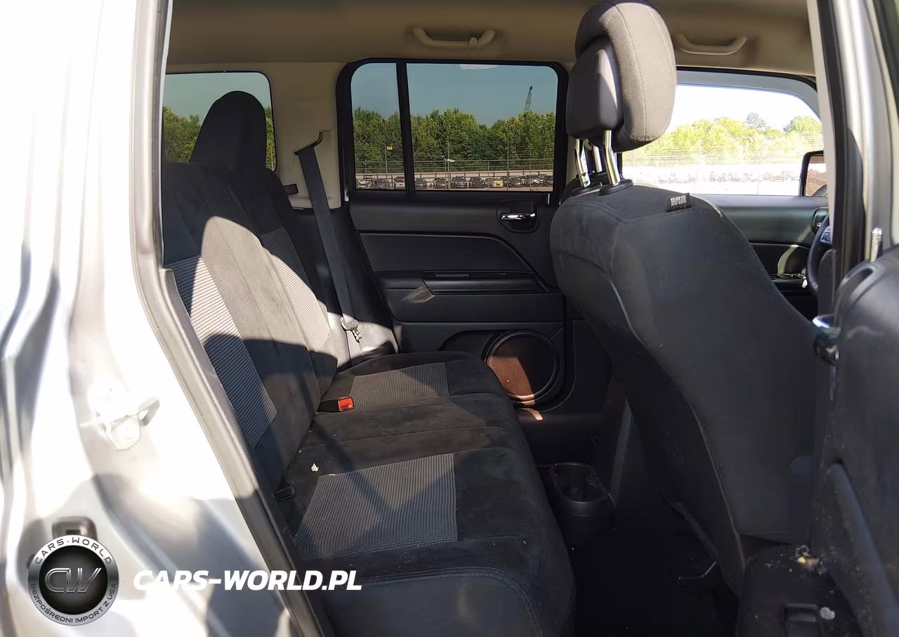 2015 Jeep Patriot Sport VIN:1C4NJPBB0FD380176 - 8