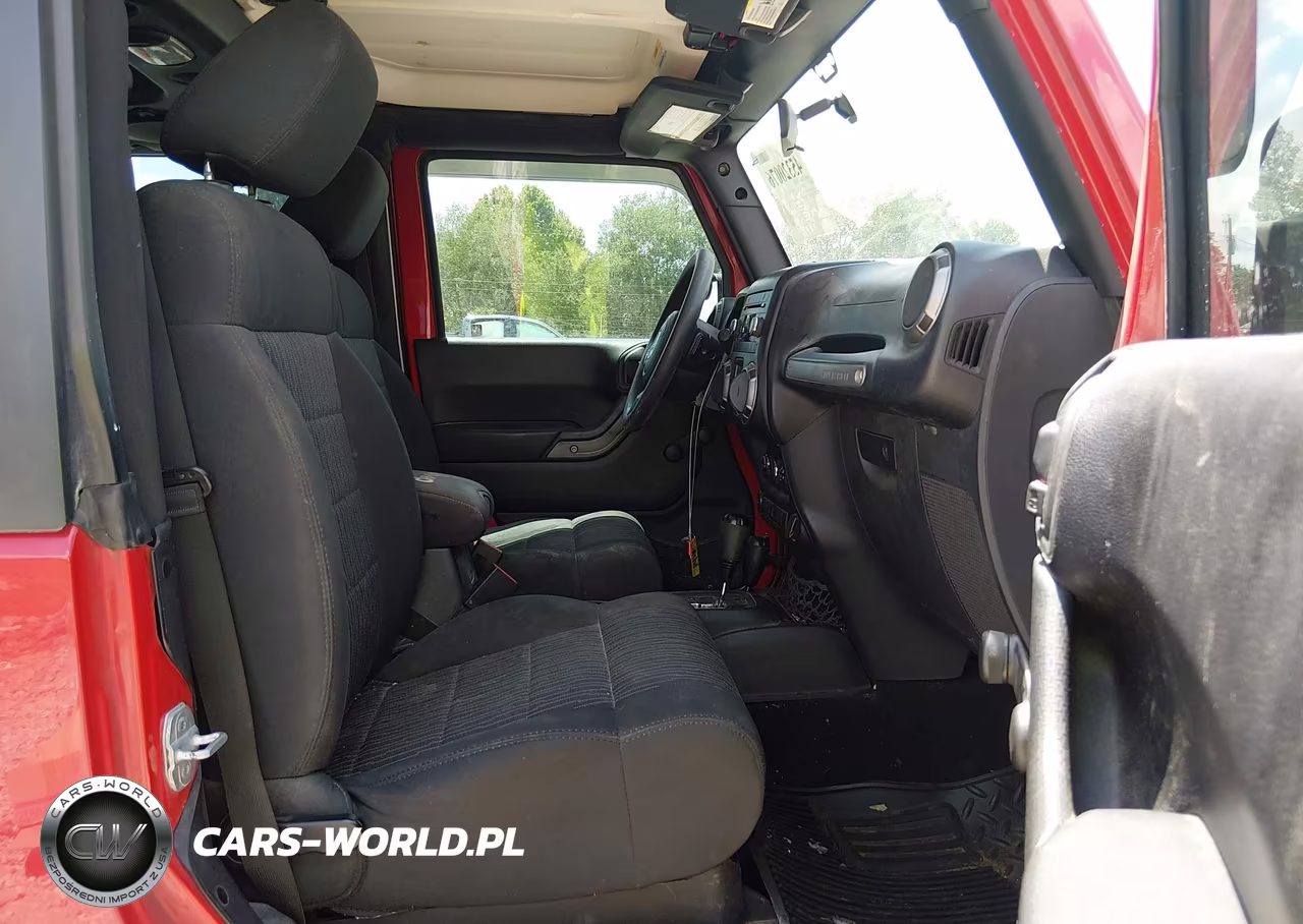 2012 Jeep Wrangler Sport VIN:1C4AJWAG8CL199026 - 5