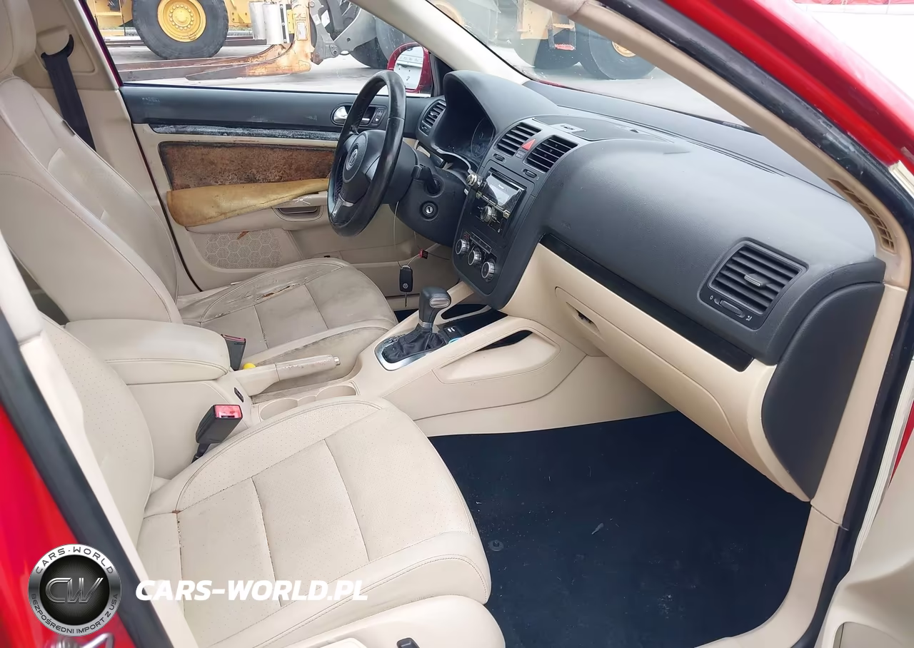 2010 Volkswagen Jetta Se VIN:3VWRX7AJ2AM059713 - 5