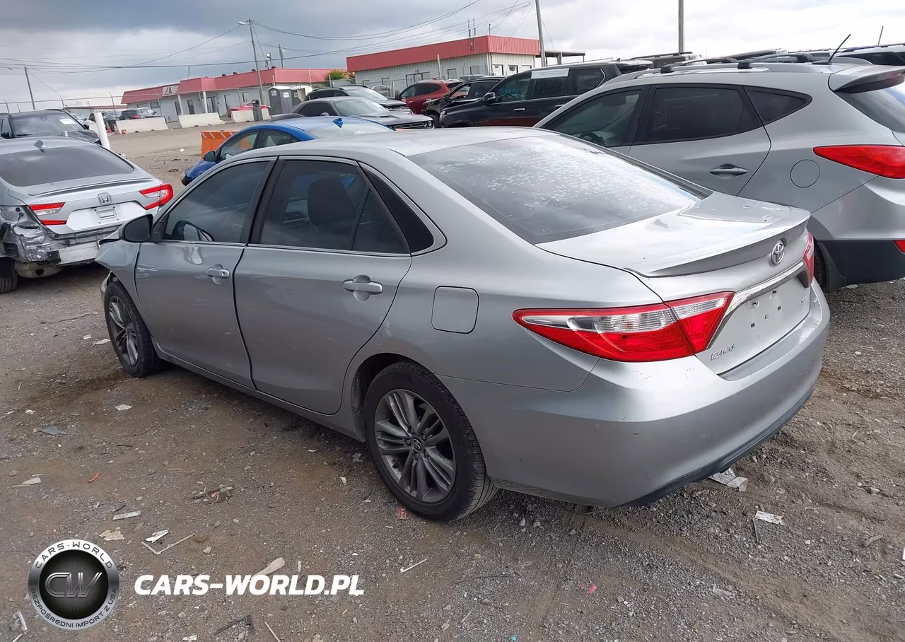 2016 Toyota Camry Se VIN:4T1BF1FK1GU195479 - 3