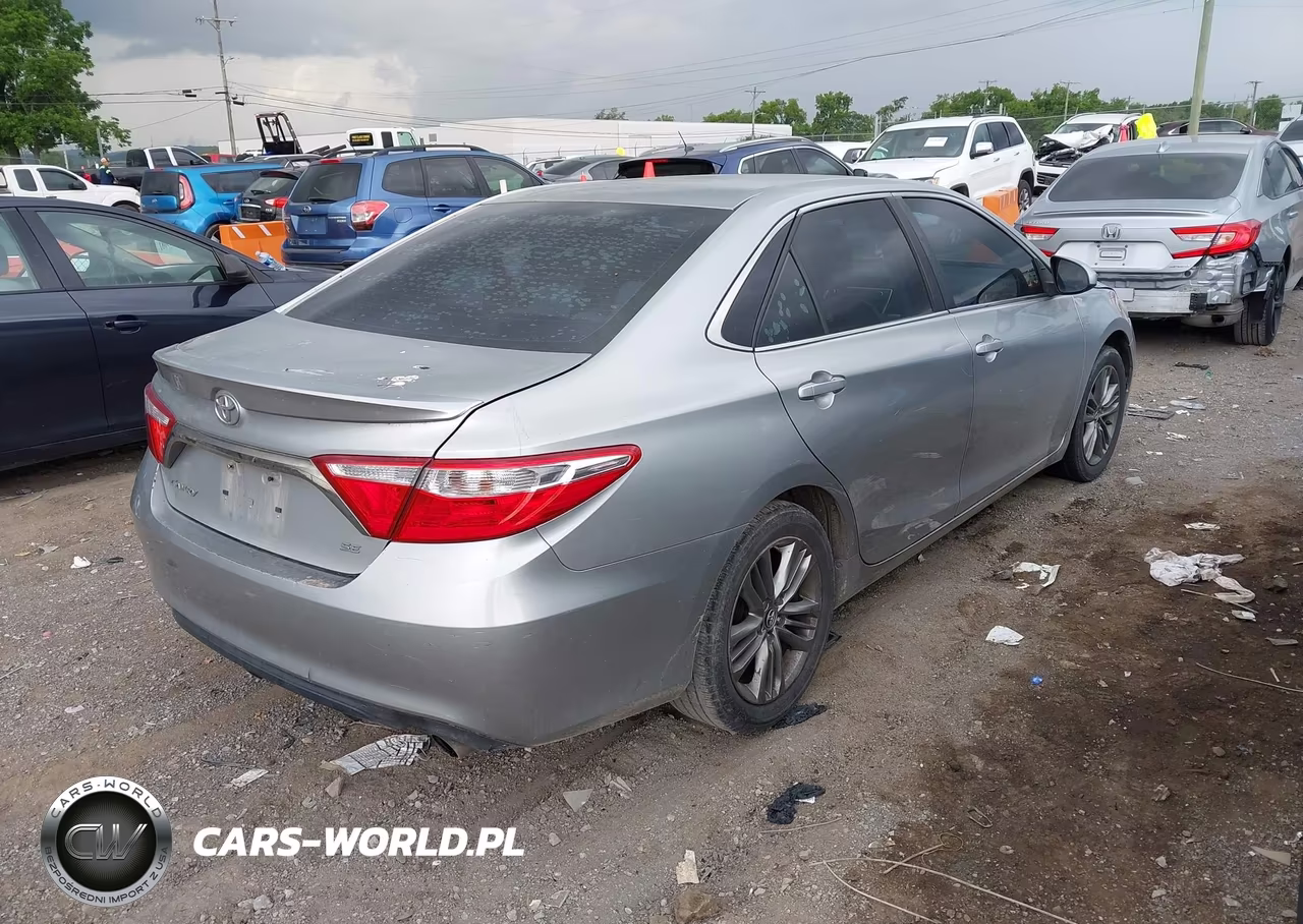 2016 Toyota Camry Se VIN:4T1BF1FK1GU195479 - 4