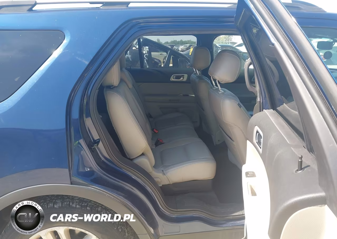 2012 Ford Explorer Xlt VIN:1FMHK7D88CGA98319 - 7