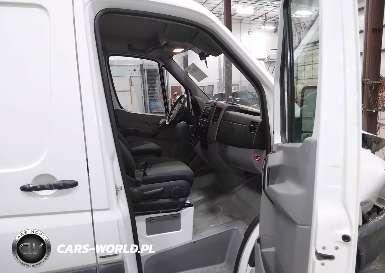 2013 Mercedes-Benz Sprinter 2500 Normal Roof VIN:WD3PE7CC9D5738428 - 5