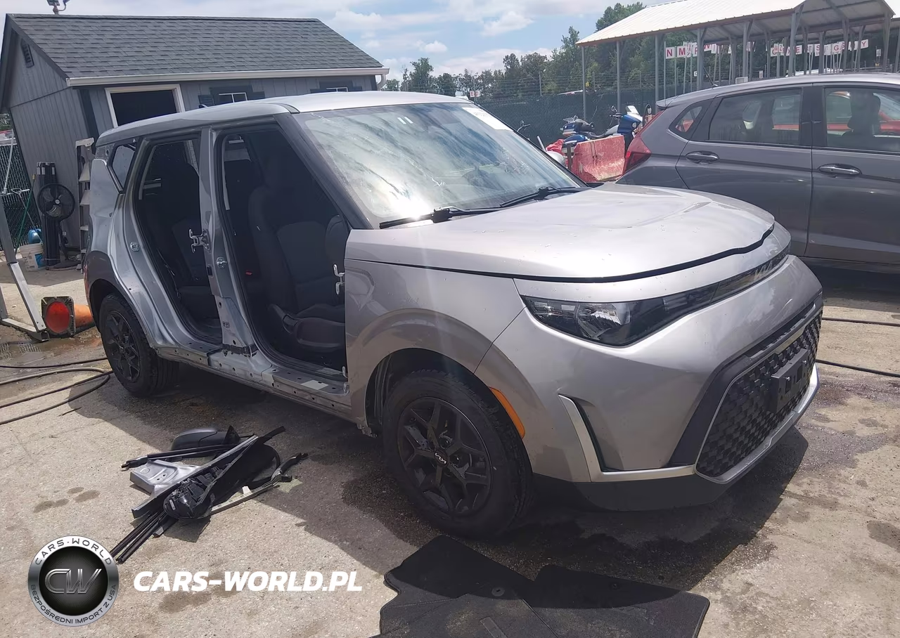 2023 Kia Soul Lx – zdjęcie 1 z 17