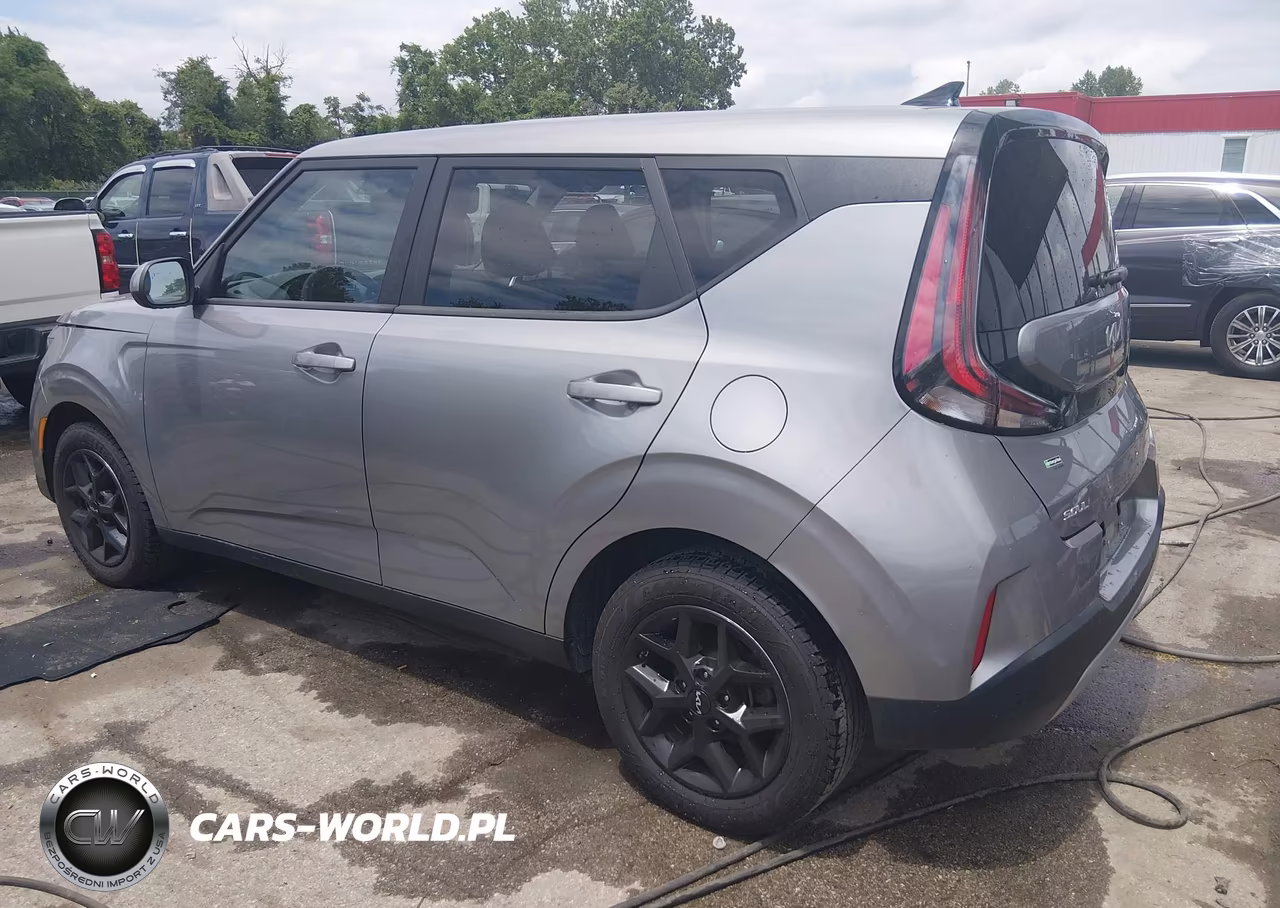 2023 Kia Soul Lx VIN:KNDJ23AU4P7885483 - 3