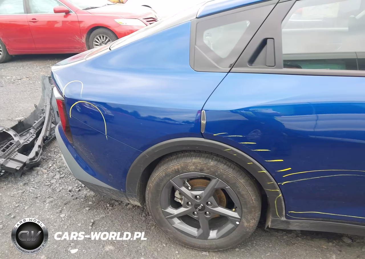 2025 Kia K4 Lxs VIN:3KPFT4DE2SE017360 - 19