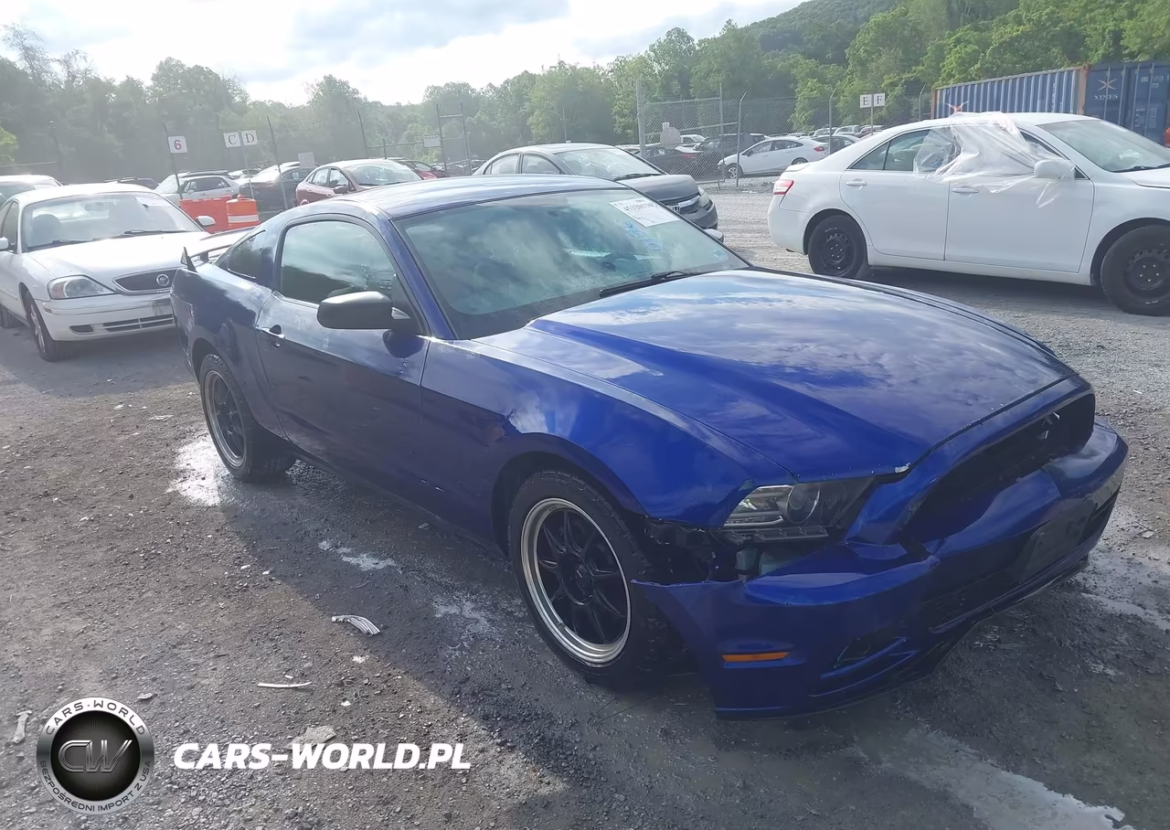 2014 Ford Mustang V6 – zdjęcie 1 z 18