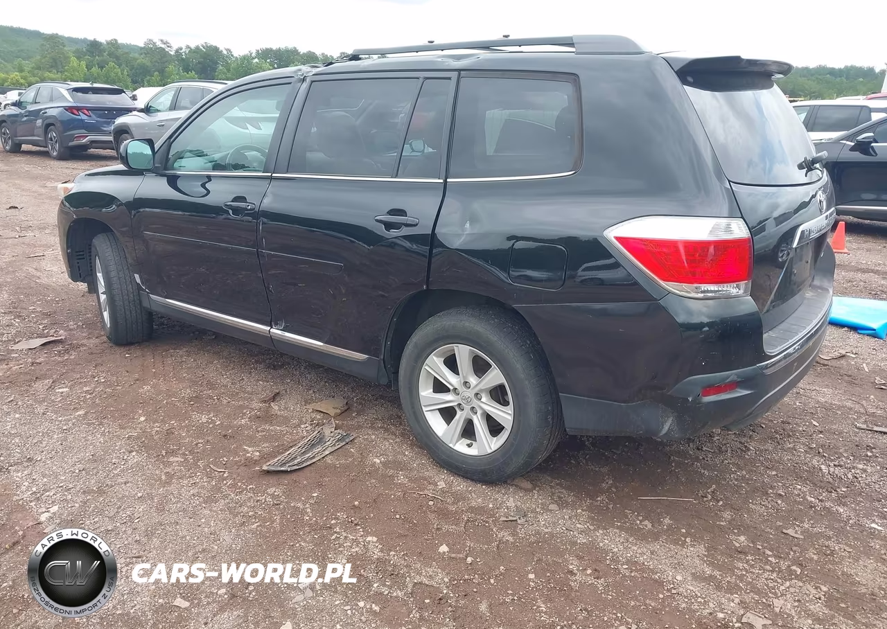 2013 Toyota Highlander Se V6 VIN:5TDBK3EH1DS263555 - 3