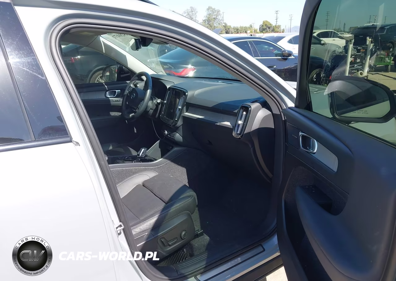 2024 Volvo Xc40 B5 Ultimate Dark Theme VIN:YV4L12UM8R2336240 - 5