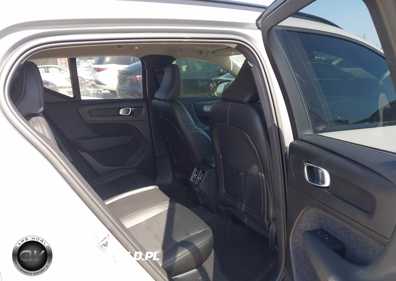 2024 Volvo Xc40 B5 Ultimate Dark Theme VIN:YV4L12UM8R2336240 - 8