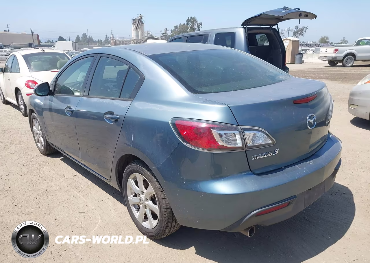 2011 Mazda Mazda3 I Touring VIN:JM1BL1VG2B1480518 - 3