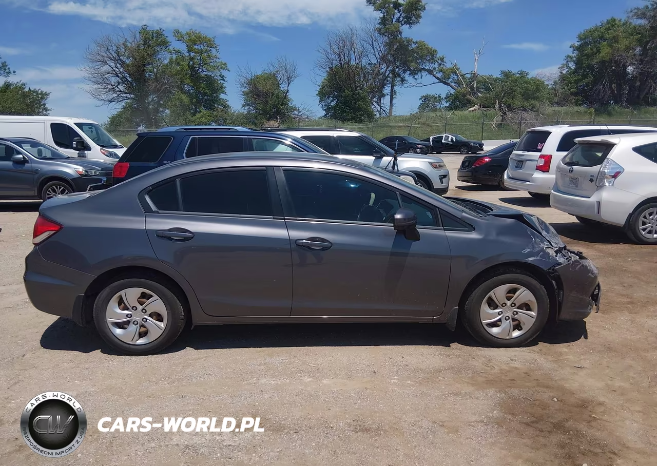 2015 Honda Civic Lx VIN:2HGFB2F57FH562812 - 13