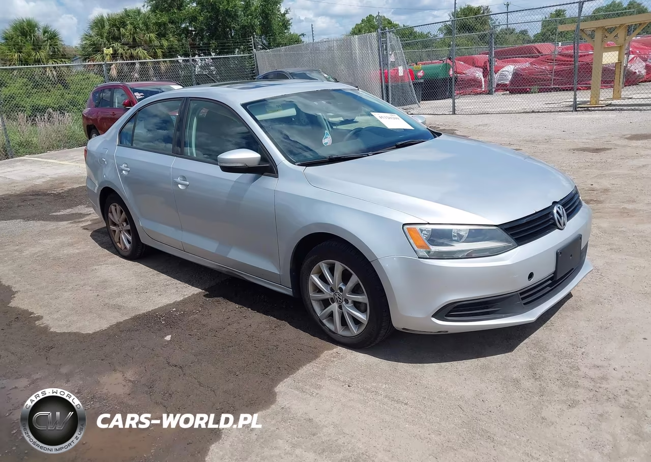 2012 Volkswagen Jetta 2.5L Se – zdjęcie 1 z 11