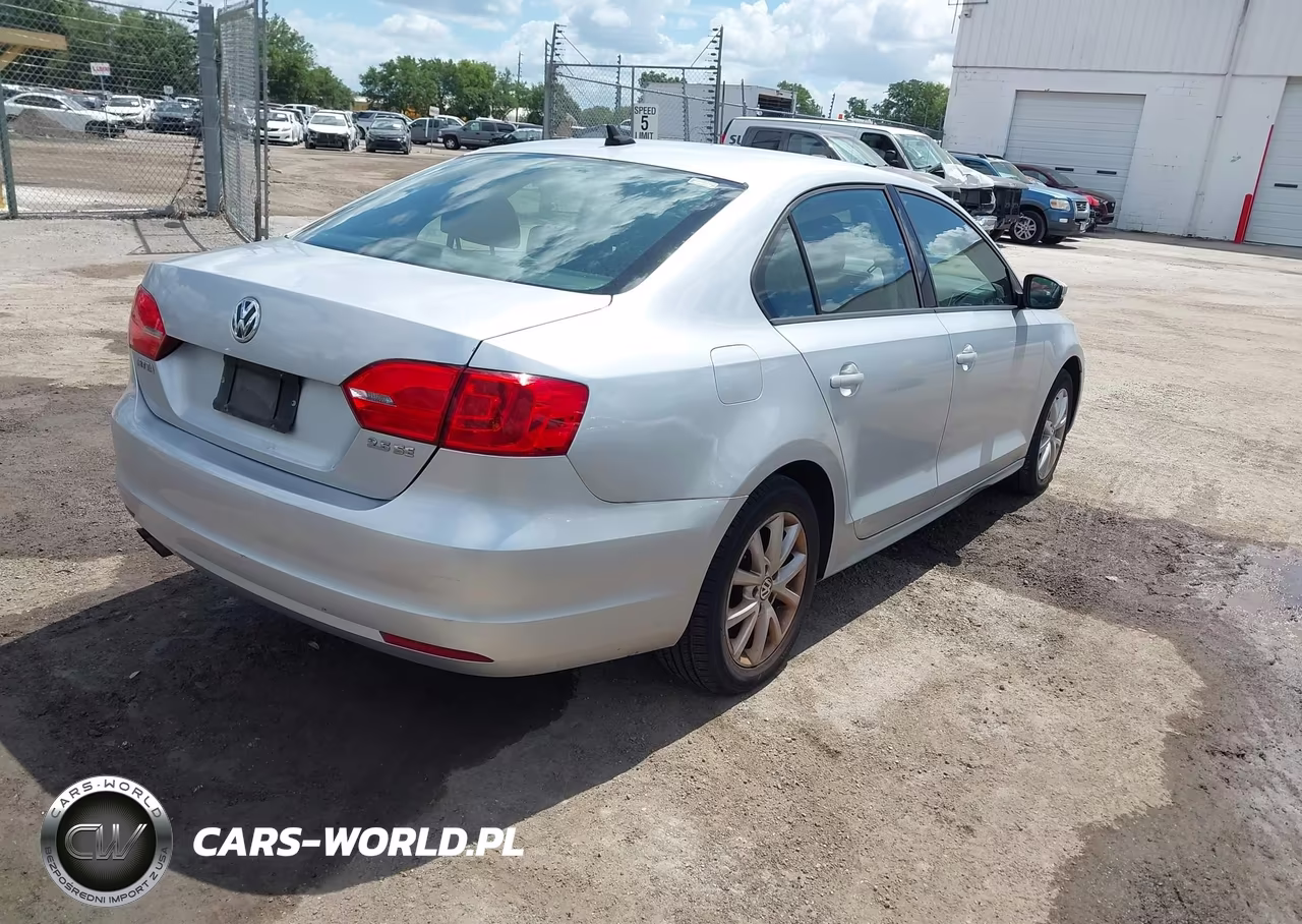 2012 Volkswagen Jetta 2.5L Se VIN:3VWDP7AJXCM414589 - 4
