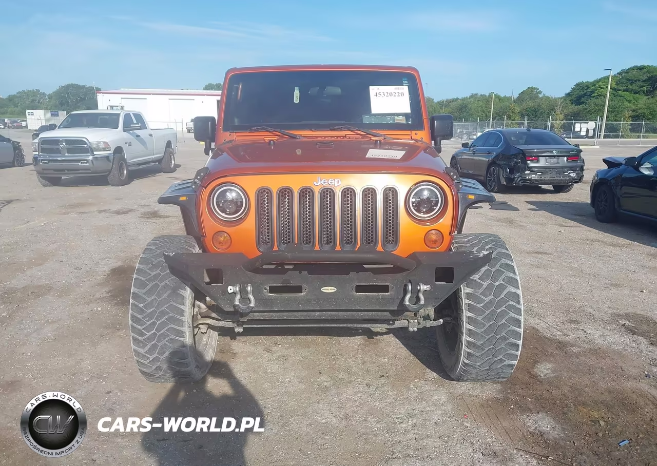 2011 Jeep Wrangler Unlimited Sahara VIN:1J4BA5H15BL632021 - 12