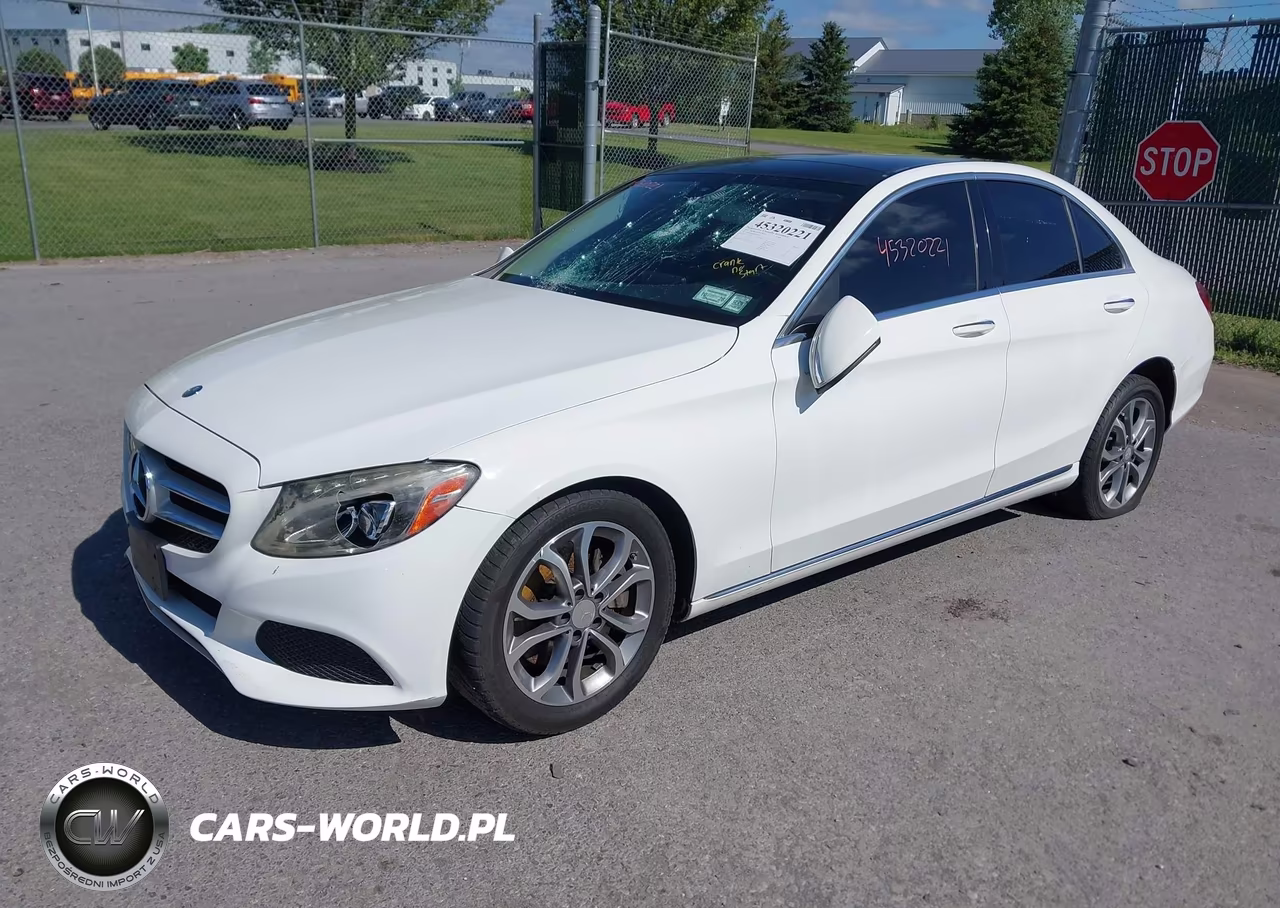 2015 Mercedes-Benz C 300 4Matic VIN:55SWF4KB3FU083124 - 2