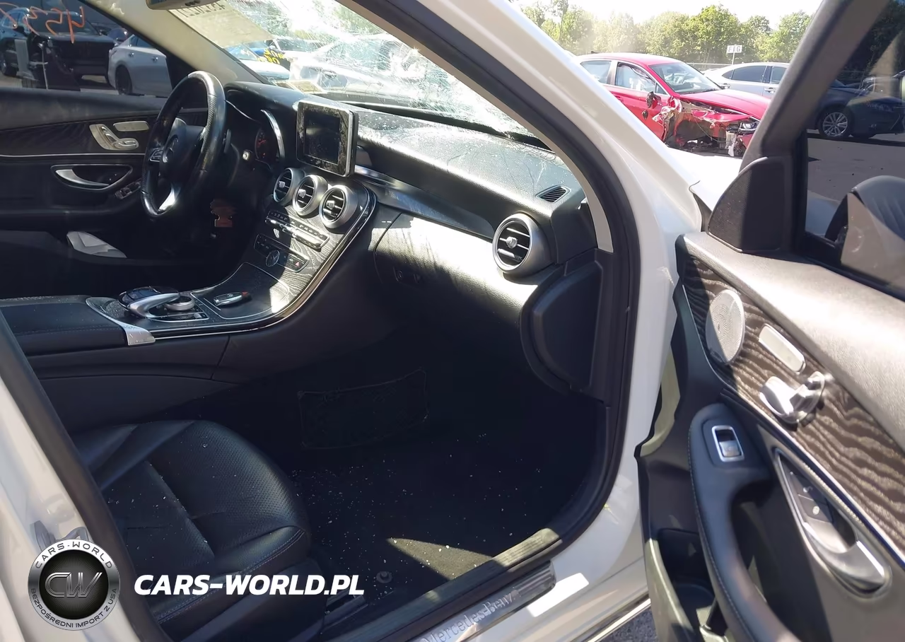 2015 Mercedes-Benz C 300 4Matic VIN:55SWF4KB3FU083124 - 5
