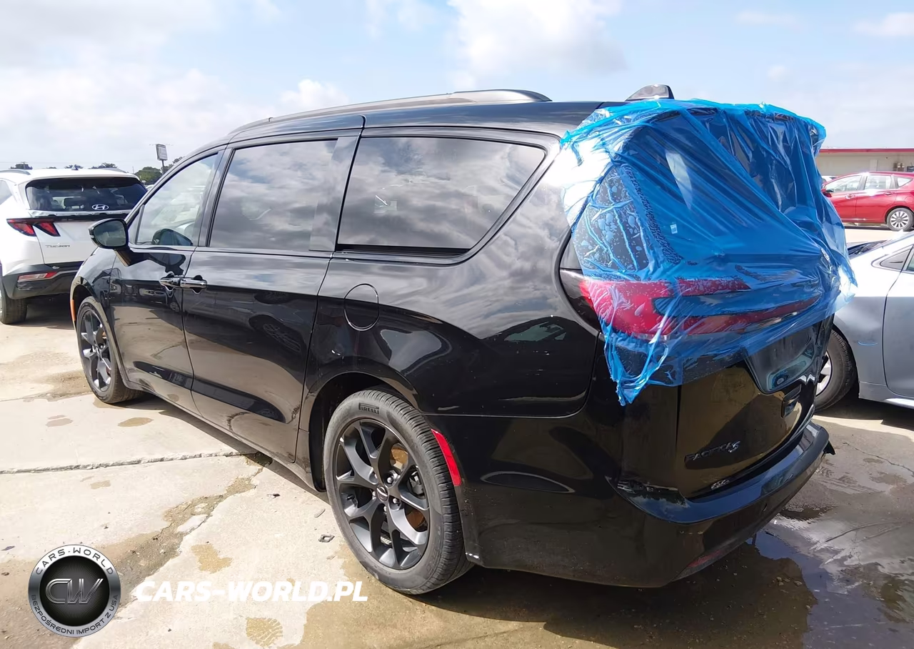 2025 Chrysler Pacifica Limited VIN:2C4RC1GG2SR520099 - 3