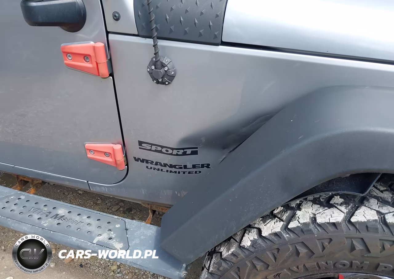 2016 Jeep Wrangler Unlimited Sport VIN:1C4BJWDGXGL217192 - 17