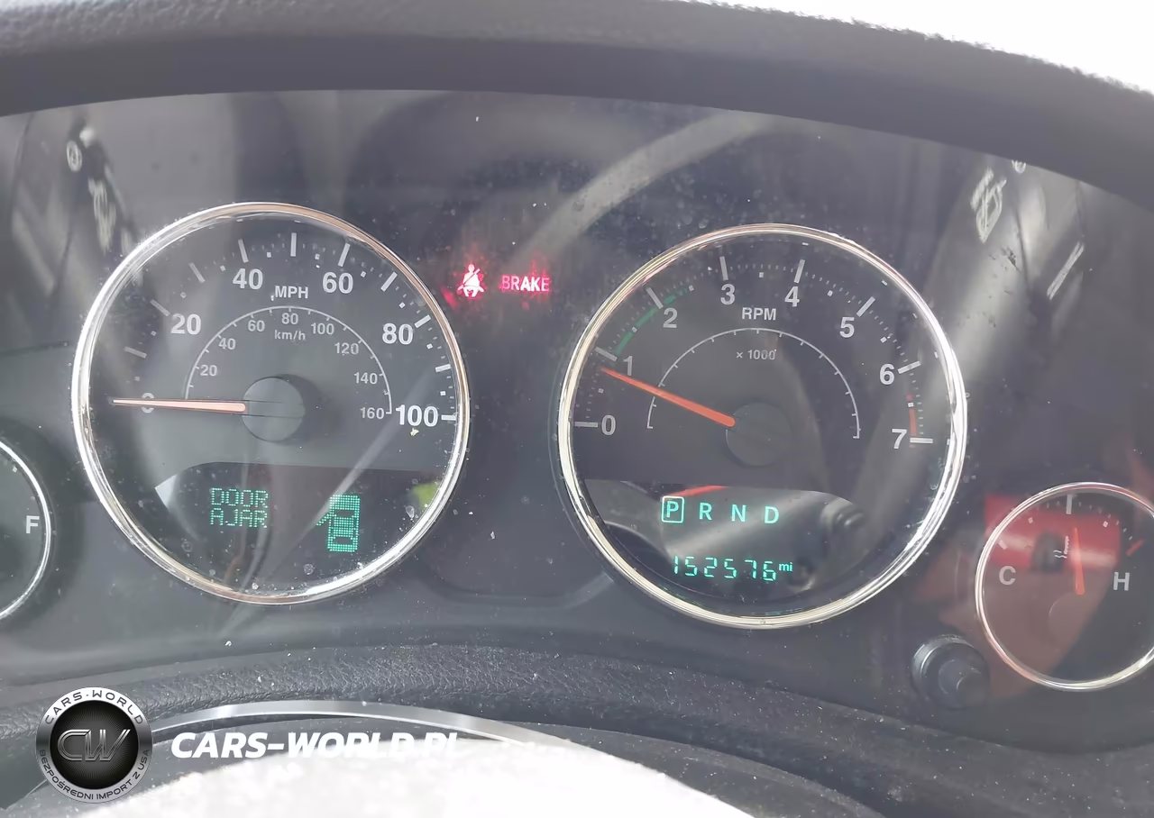 2016 Jeep Wrangler Unlimited Sport VIN:1C4BJWDGXGL217192 - 7
