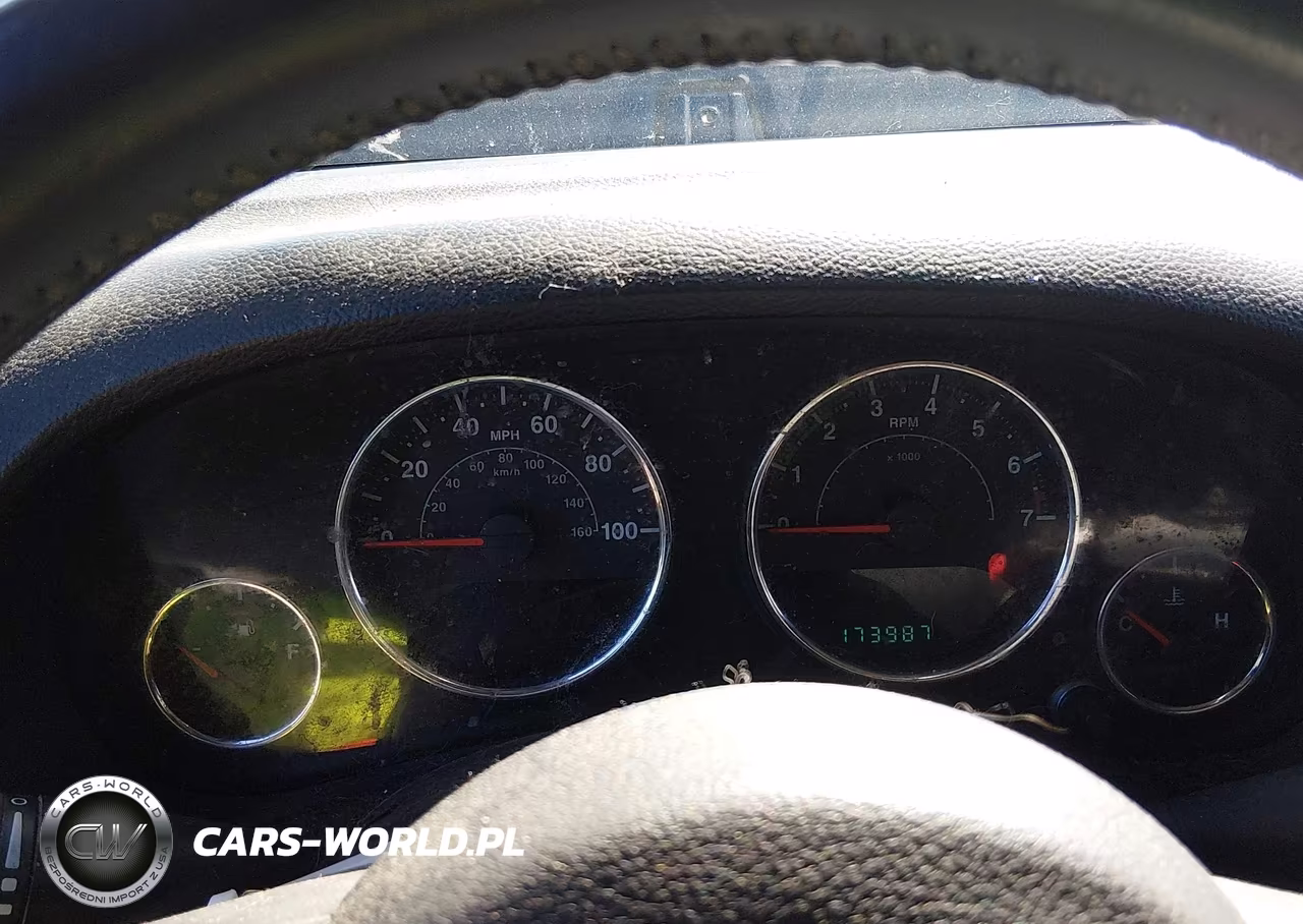 2013 Jeep Wrangler Sport VIN:1C4AJWAG0DL679174 - 7