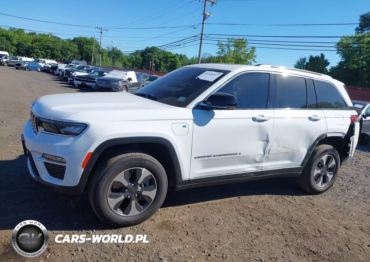 2024 Jeep Grand Cherokee 4Xe VIN:1C4RJYB6XR8611687 - 14