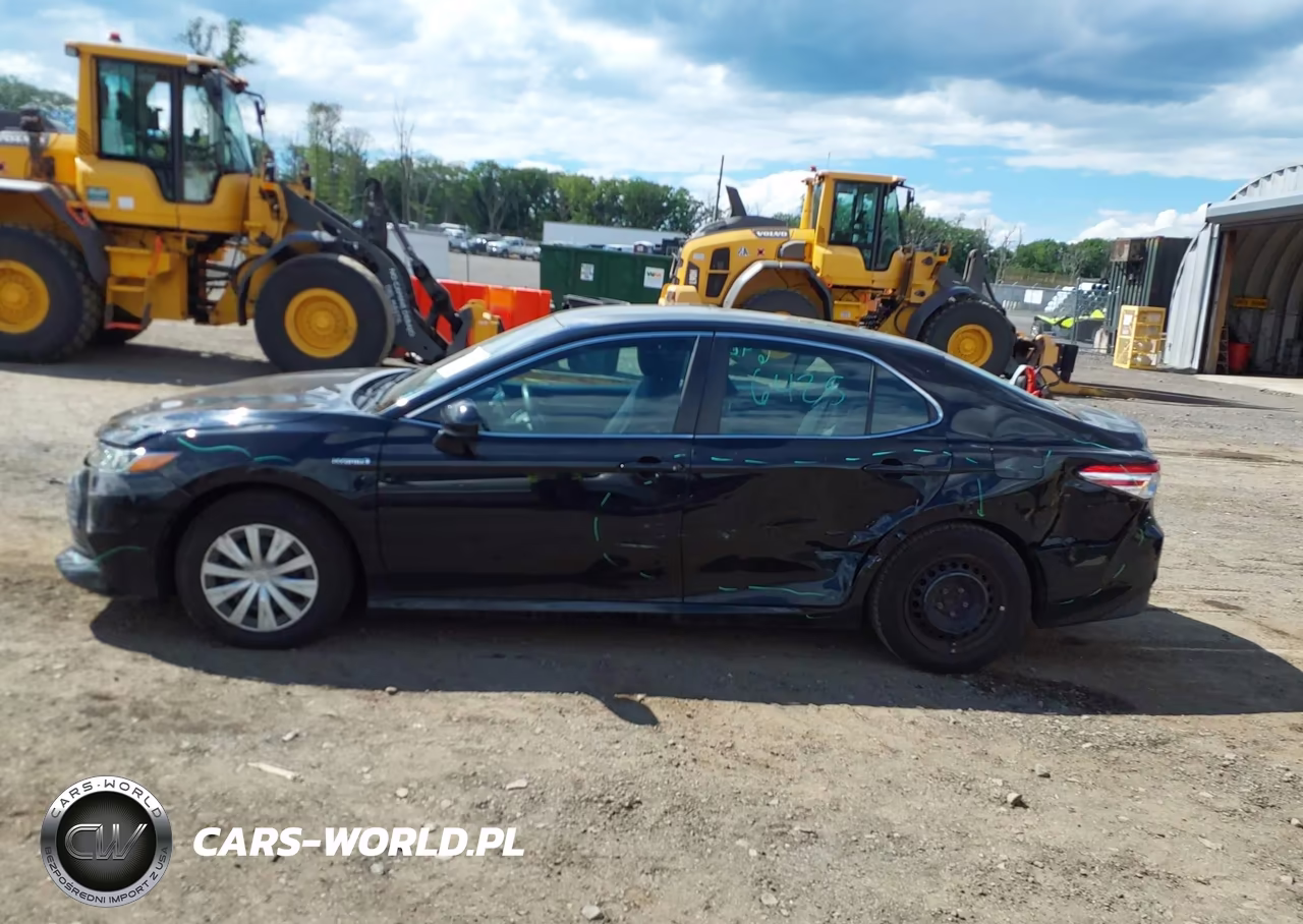 2018 Toyota Camry Hybrid Le VIN:4T1B31HK1JU501108 - 14