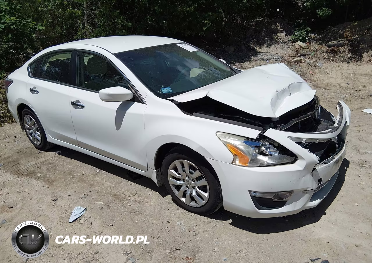 2015 Nissan Altima 2.5 S – zdjęcie 1 z 11