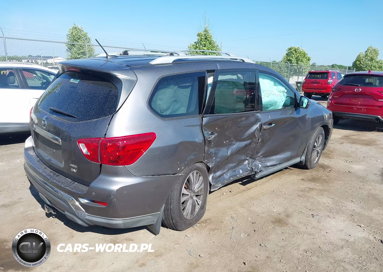 2017 Nissan Pathfinder Platinum-S-Sl-Sv VIN:5N1DR2MM7HC617577 - 4