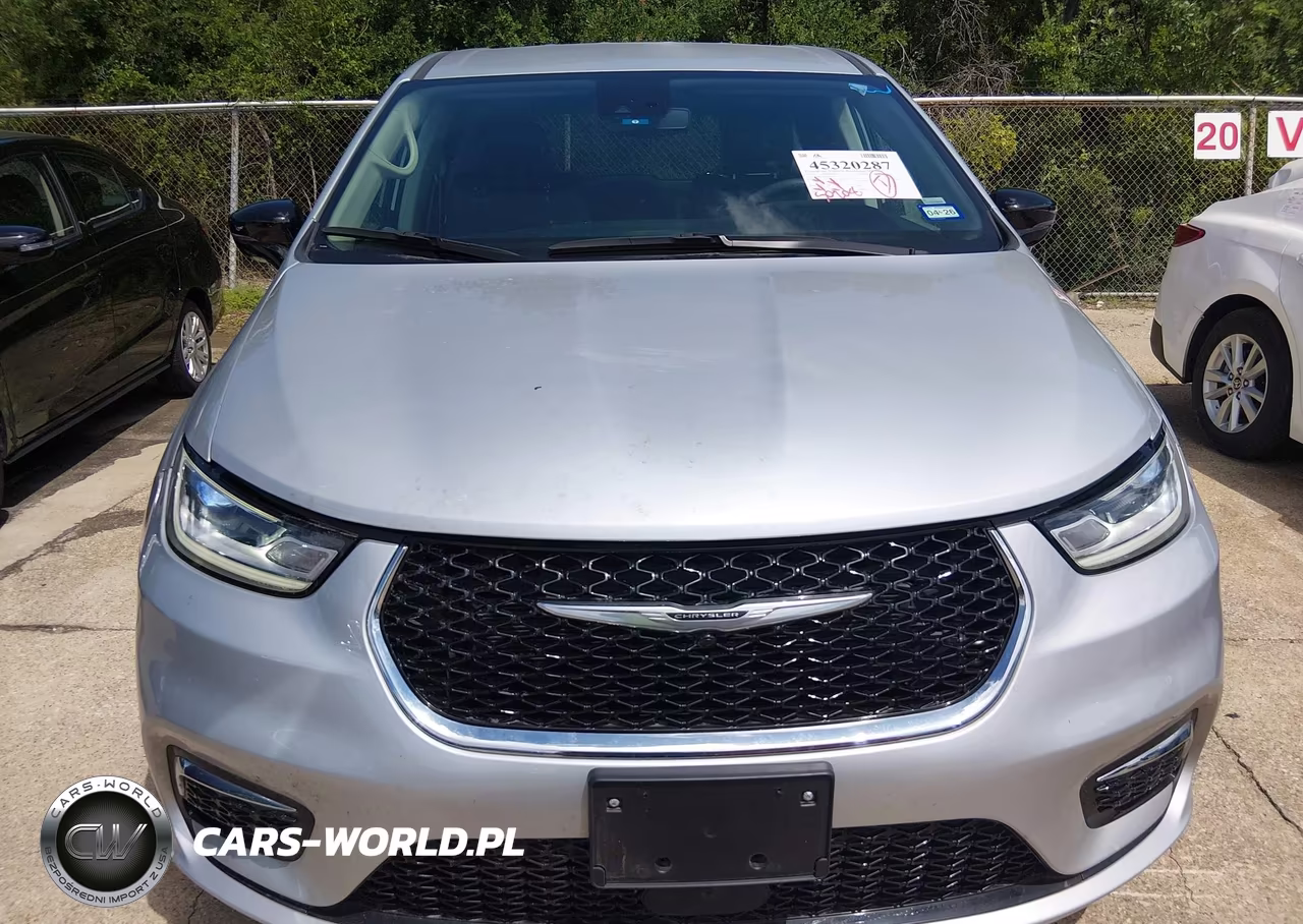 2024 Chrysler Pacifica Touring L VIN:2C4RC1BG5RR159226 - 12