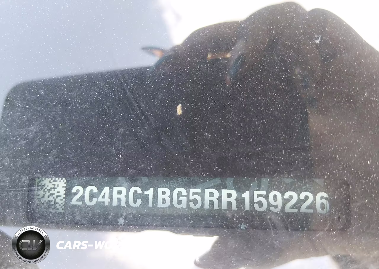 2024 Chrysler Pacifica Touring L VIN:2C4RC1BG5RR159226 - 9