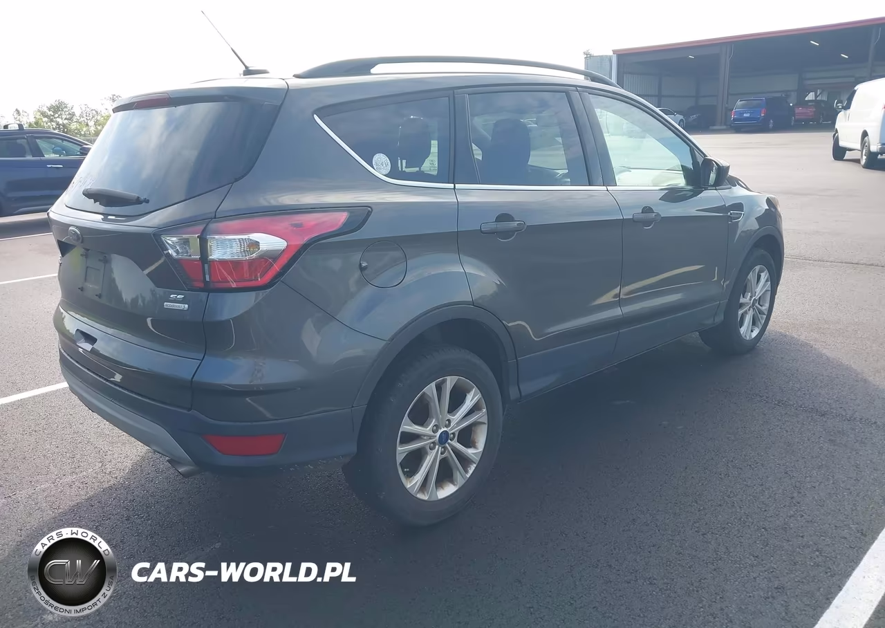 2018 Ford Escape Se VIN:1FMCU0GD6JUC54523 - 4