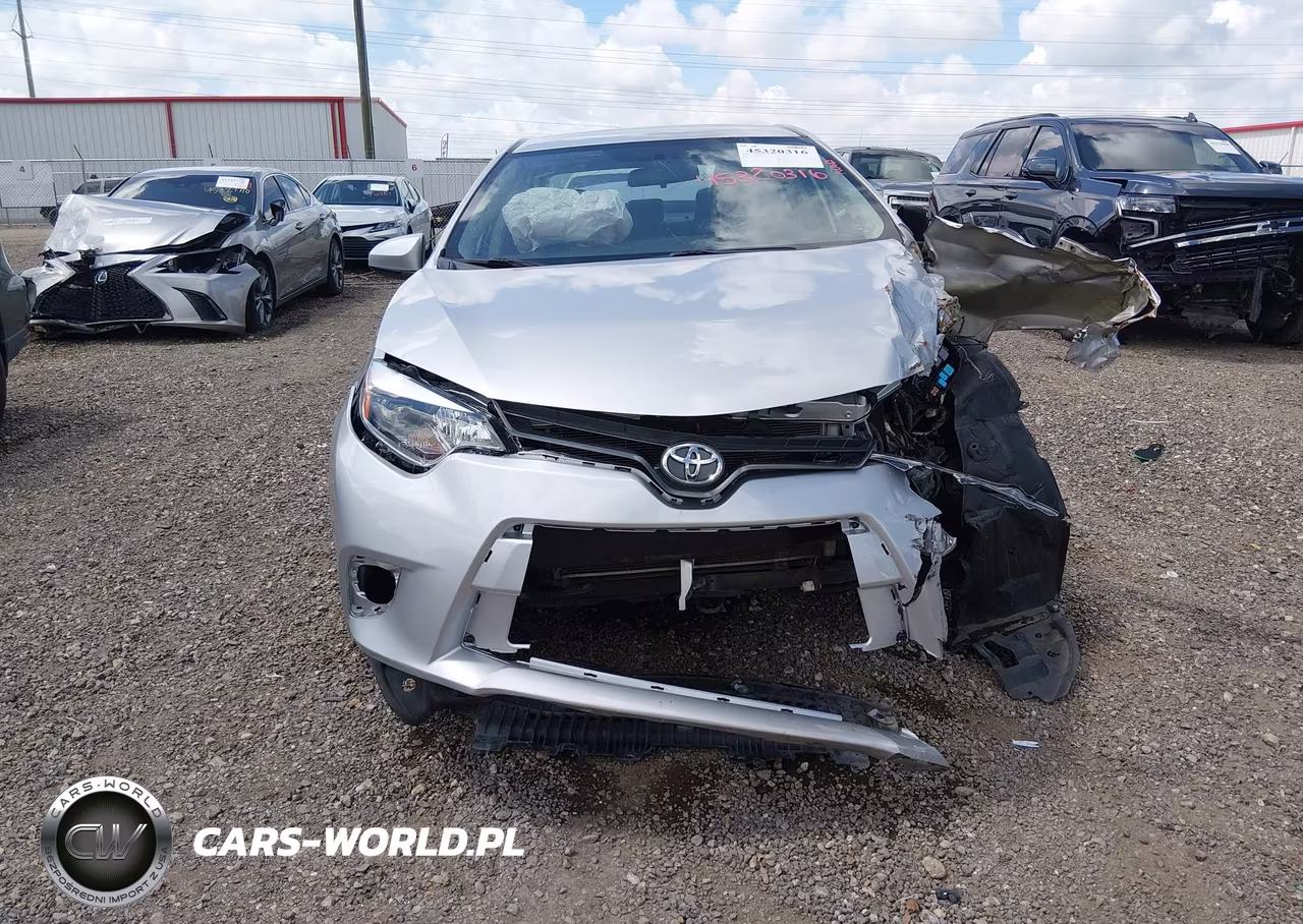 2015 Toyota Corolla L VIN:5YFBURHE2FP340704 - 12