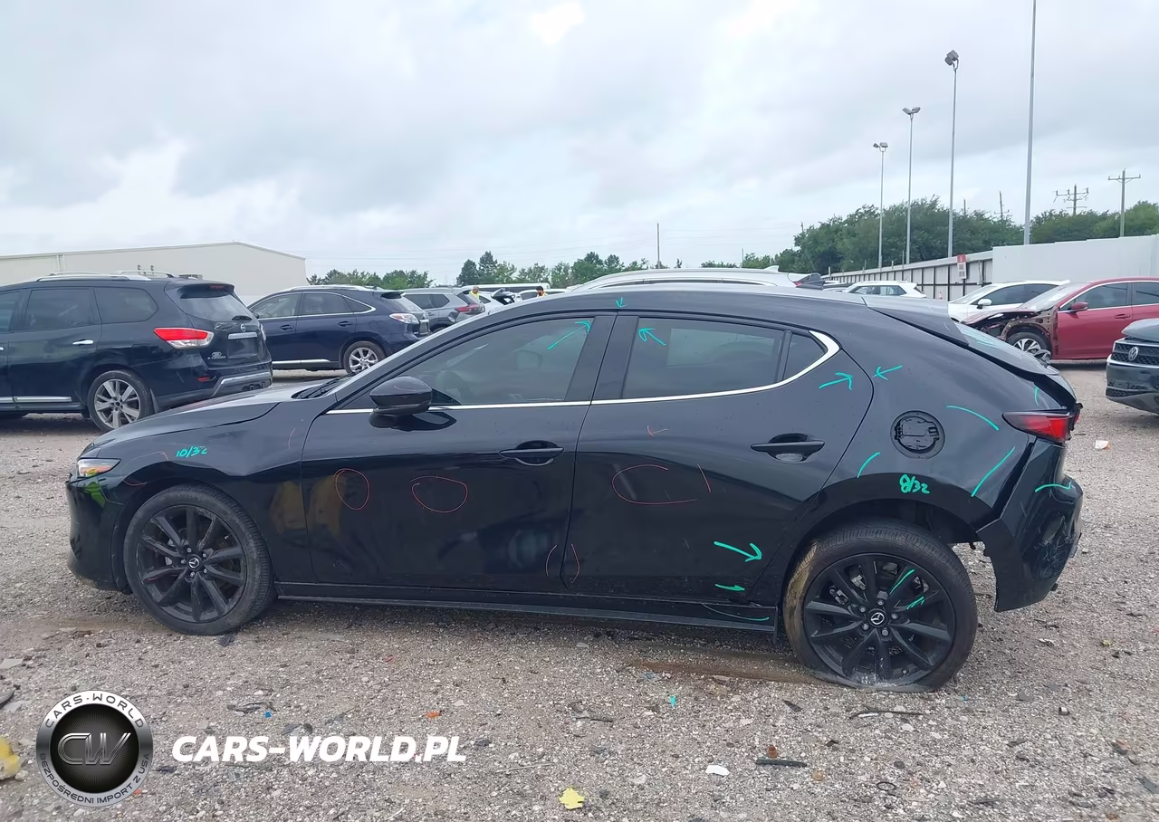 2021 Mazda Mazda3 Premium VIN:JM1BPAML3M1333095 - 14